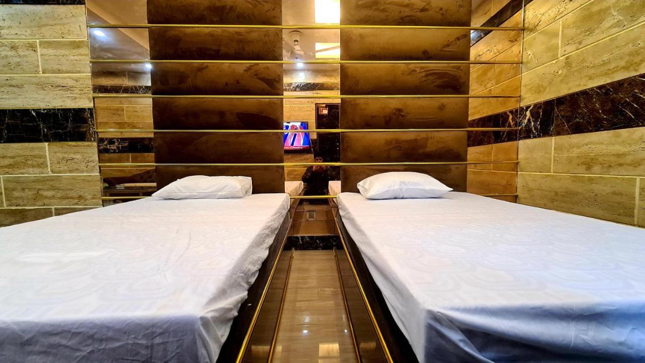Smart Apartments & Hotel Lahore Luaran gambar